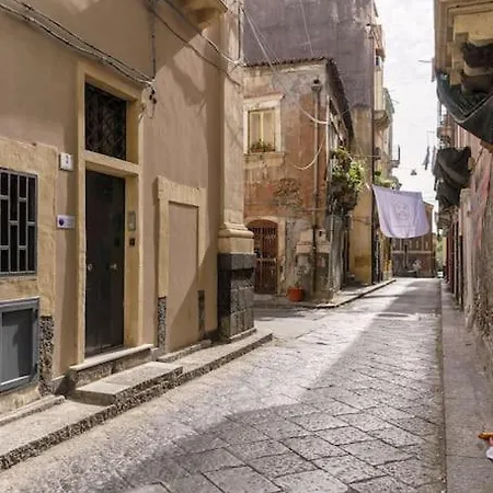 Domus Lavica Apartment